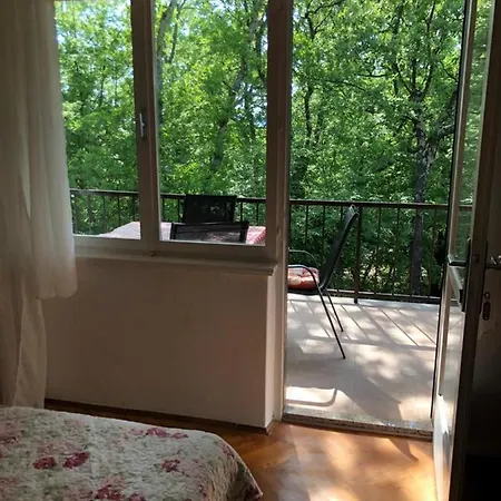 Kora Apartment *