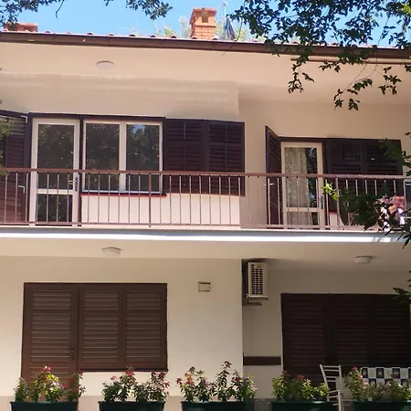 Kora Apartment